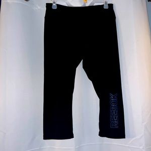 Reebok Capri Yoga Woman’s Large